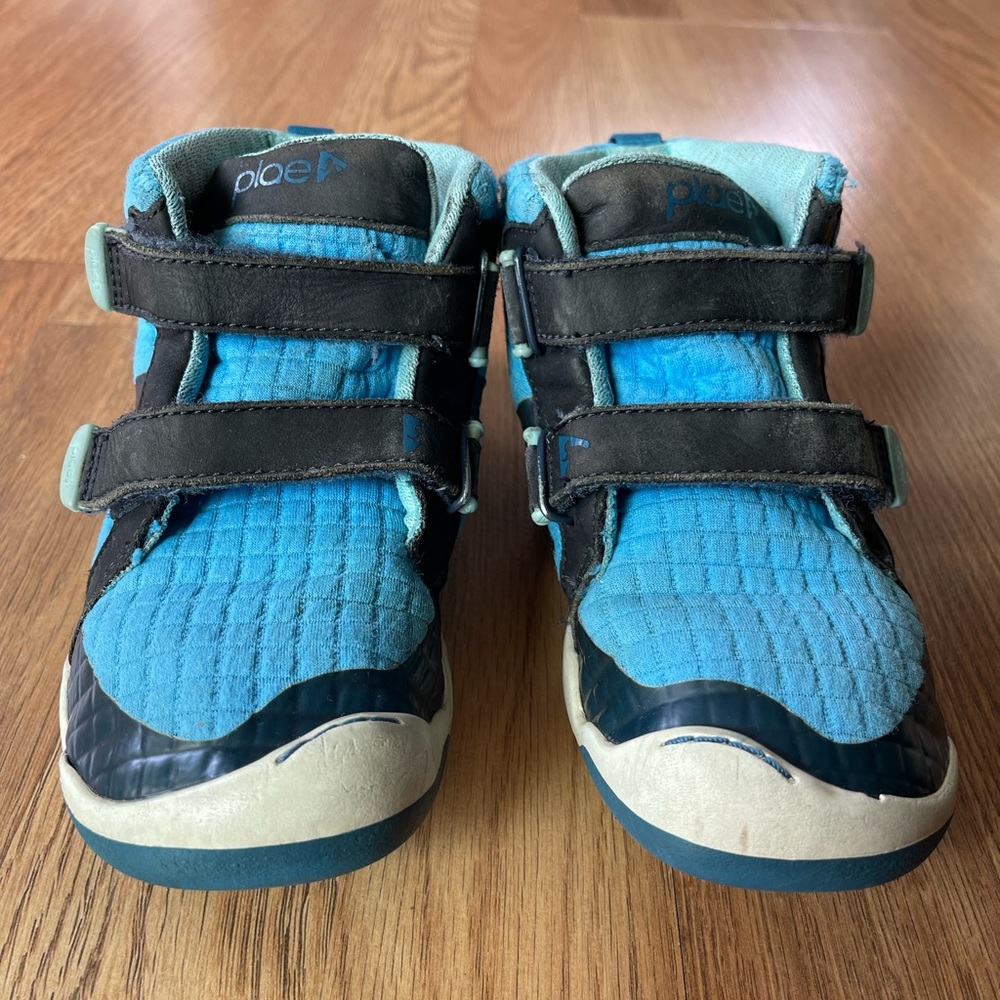 Little Boy Plae Shoes  - Leo Spinner Blue size 13